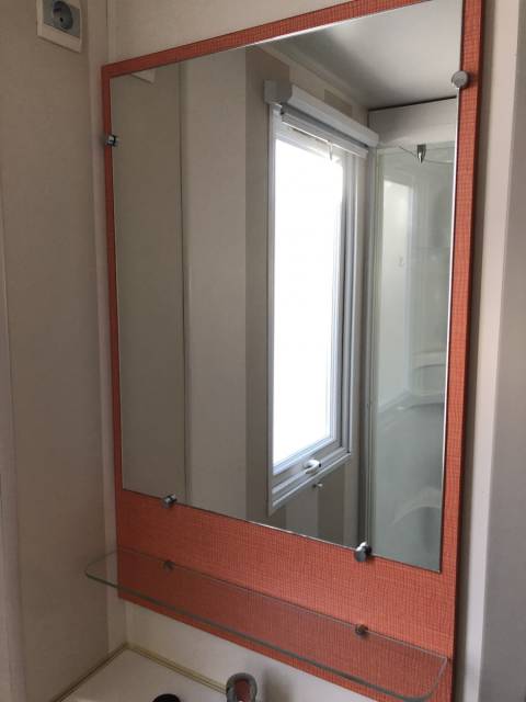 Meuble vasque du mobil home d'occasion 3 chambres IRM Super Cordelia 2010