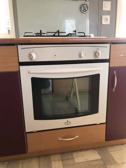 Four du mobil home d'occasion sur parcelle 2ch IRM Titania