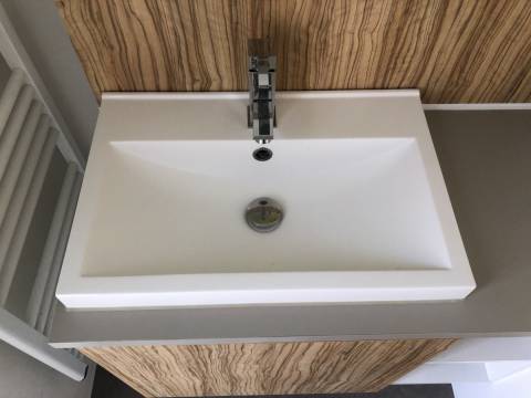 Meuble vasque chambre parentale du mobil home O'Hara Key West 2013 2ch