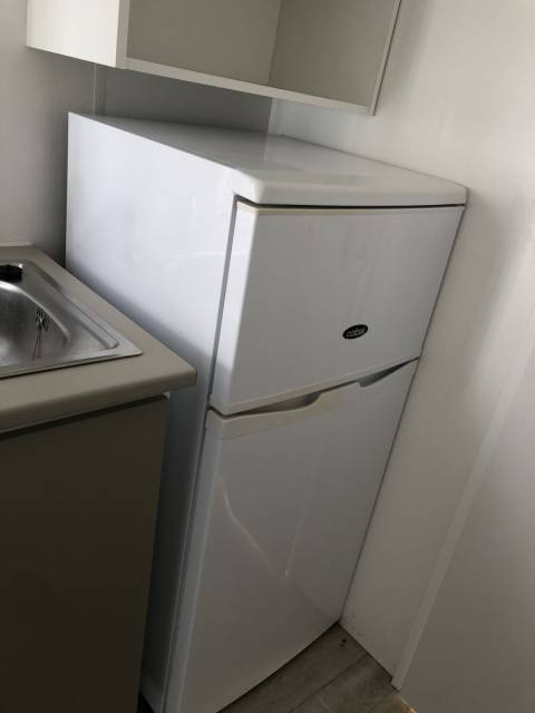 Réfrigérateur congélateur du mobil home d'occasion IRM Super Mercure 2017