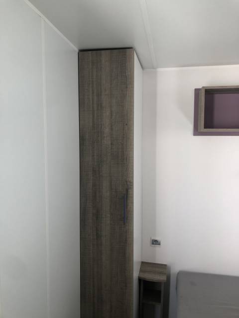 Chambre parentale du mobil home d'occasion 2 chambres IRM Super Mercure Access 2013