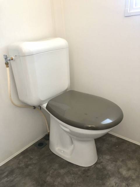 WC du mobil home neuf 2 chambres - IRM Azalée 2020