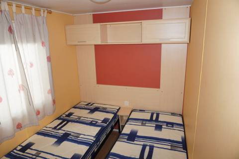 Chambre enfants du mobil home d'occasion 3ch IRM Super Constellation Confort 2006