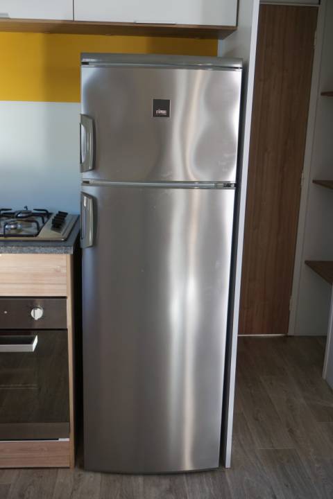 Réfrigérateur congélateur du mobil home d'occasion 3ch RAPIDHOME Bora Bora 201