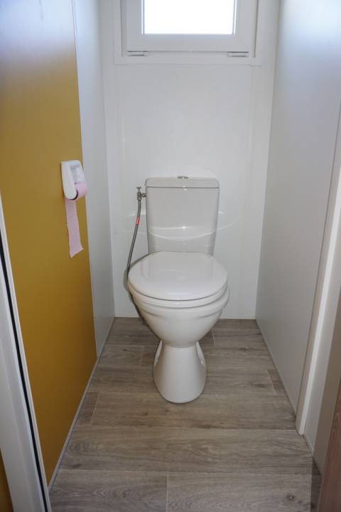 Wc séparé du mobil home d'occasion 3ch RAPIDHOME Bora Bora 2017