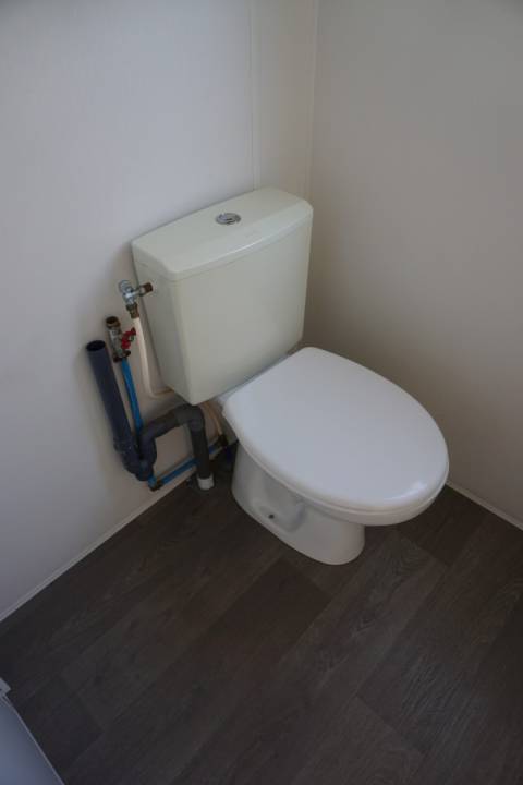 WC du mobil home d'occasion 2ch IRM Eleganzia 2014