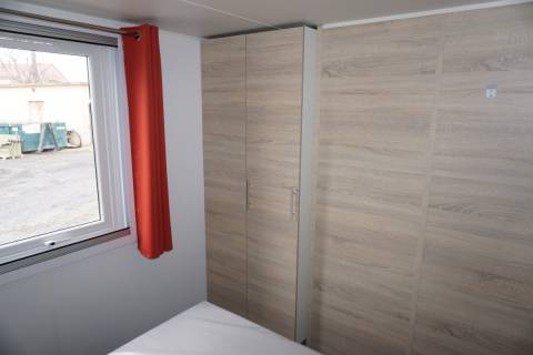Penderie chambre parentale du mobil home neuf 2ch IRM azalée 2021