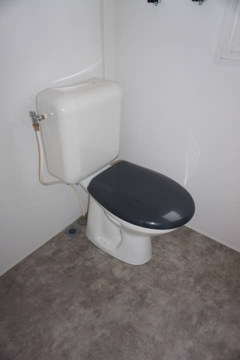Wc du mobil home neuf 2ch IRM azalée 2021