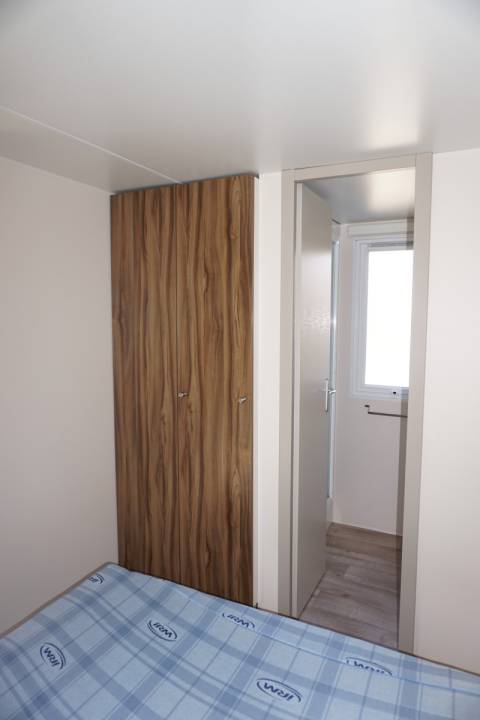 Suite parentale du mobil home 3 chambres d'occasion IRM Luminosa