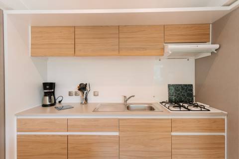 Cuisine du mobil home d'occasion sur parcelle O'HARA 884 3 chambres 2018
