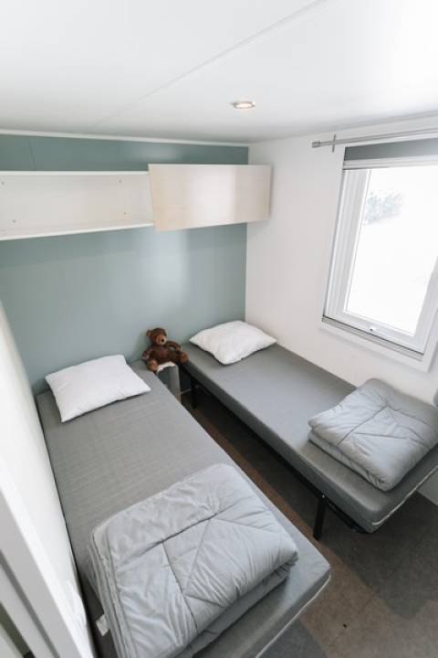 Chambre enfants du mobil home d'occasion IRM Super Mercure Riviera 2019 2 chambres sur parcelle en c