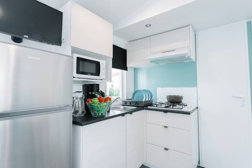 Cuisine du mobil home d'occasion IRM Super Titania 2019 3 chambres installé en camping