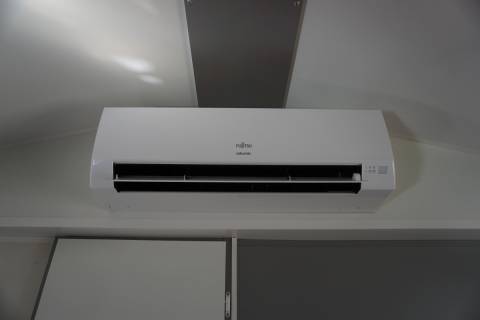 Climatisation du mobil home d'occasion 3 chambres O'HARA 784 installé en camping