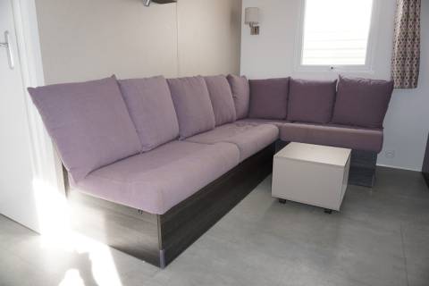 Canapé du mobil home d'occasion 2 chambres IRM ELEGANZIA 2018