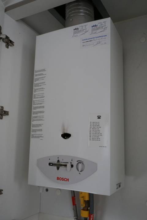 Chauffe eau du mobil home d'occasion 2 chambres IRM ELEGANZIA 2018