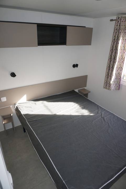 Chambre parentale du mobil home d'occasion 2 chambres IRM ELEGANZIA 2018