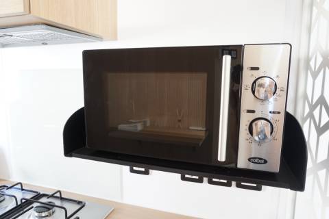 Micro ondes du mobil home neuf sur parcelle : LOUISIANE Savanah 2021 2 chambres
