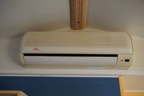 Climatisation du mobil home d'occasion 2 chambres IRM Super Venus 2005