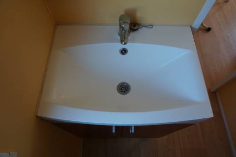 Meuble vasque du mobil home d'occasion 2 chambres IRM Super Venus 2005