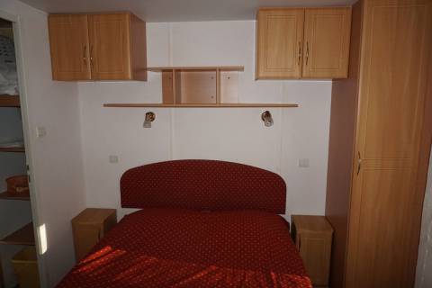 Chambre parentale du mobil home d'occasion 2 chambres IRM Emeraude 2004
