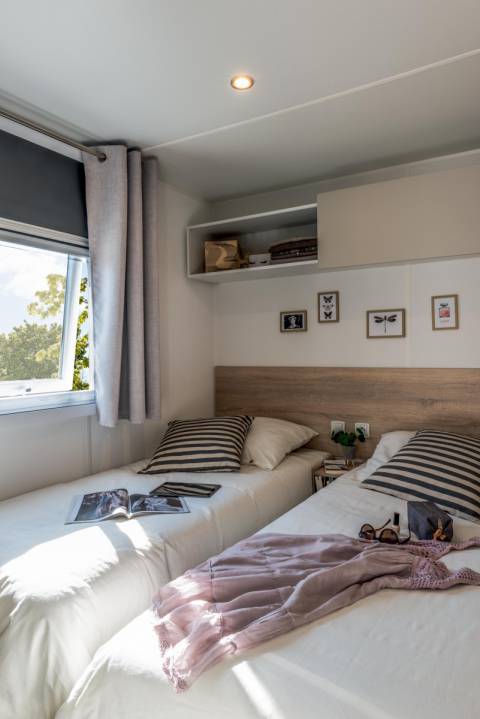 Chambre enfants du mobil home 3 chambres IRM Violette