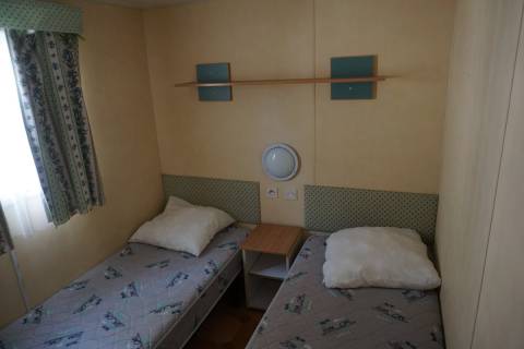 Chambre enfants du mobil home occasion 2 chambres IRM Super Mercure Provence 2001