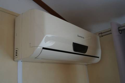 Climatisation du mobil home occasion 3 chambres IRM Super Altair 2002
