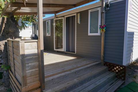 Mobil home occasion IRM Super Titania 2019 3 chambres sur sa parcelle