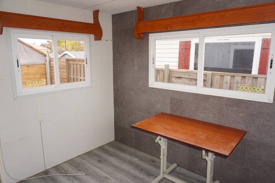 Pièce à vivre du mobil home occasion SUN ROLLER 2 chambres