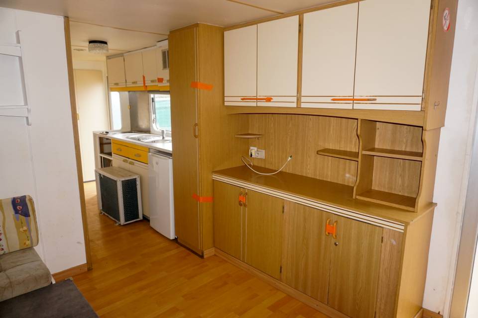 Pièce à vivre du mobil home occasion ABI LOCK Phoenix 28 2 chambres