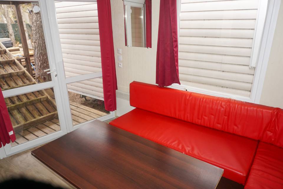 Intérieur du mobil home d'occasion 2 chambres O'HARA 784 T 2007