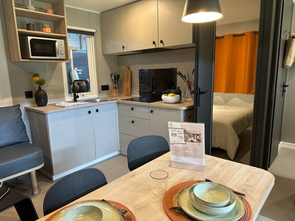 Cuisine du mobil home neuf IRM Super Cordelia 2024